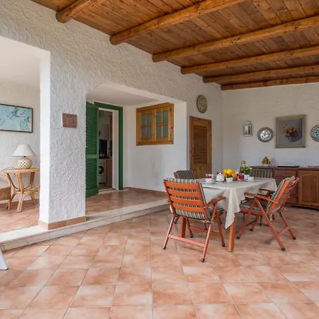 Villa Vittoria - Beach 400mt *